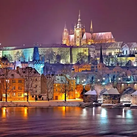 Apartment V Samem Srdci Prahy Prague